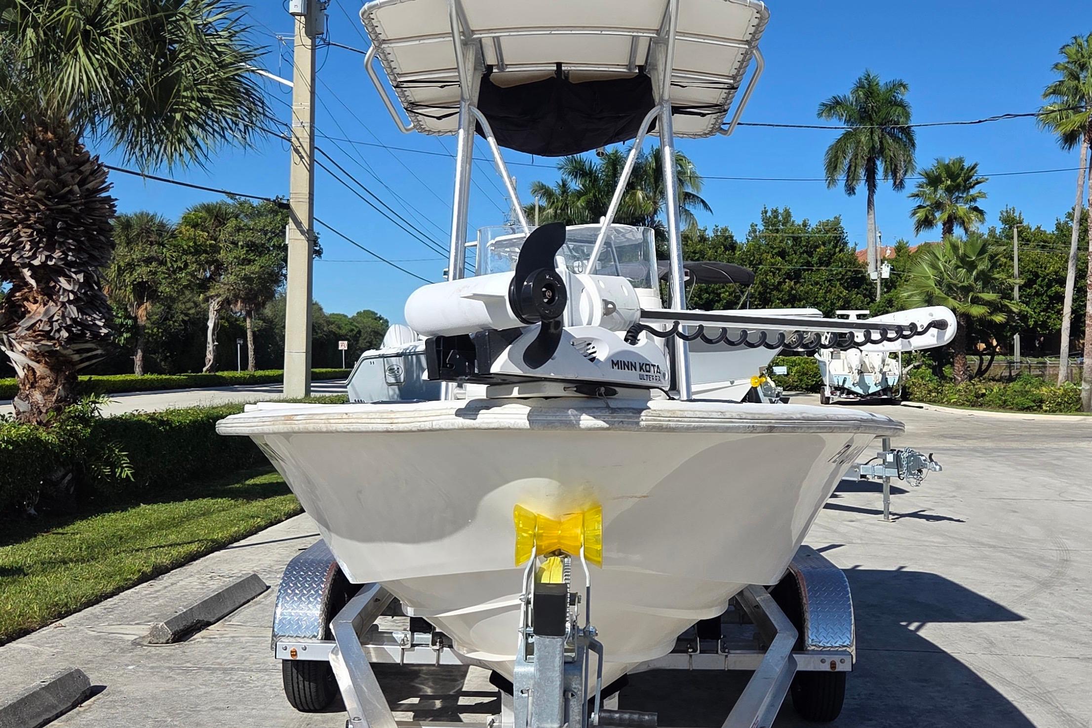 2014 Dusky 218 RL, $ 21,900.00