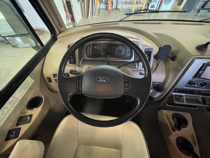 2019 Winnebago Vista 31BE, $ 0