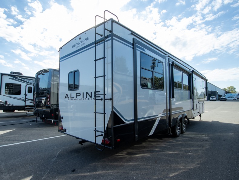 2026 Keystone Alpine Avalanche Edition 366LS, $ 109,315