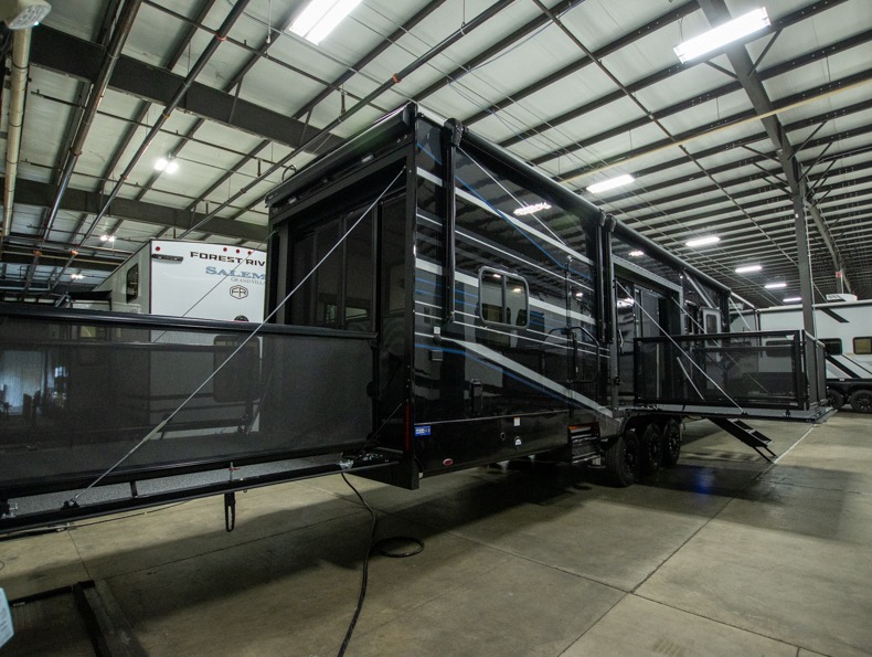 2026 Jayco Seismic 413, $ 158,379