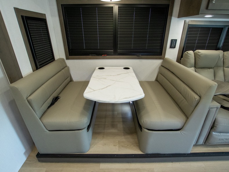 2026 Dynamax Europa 31SS, $ 366,816