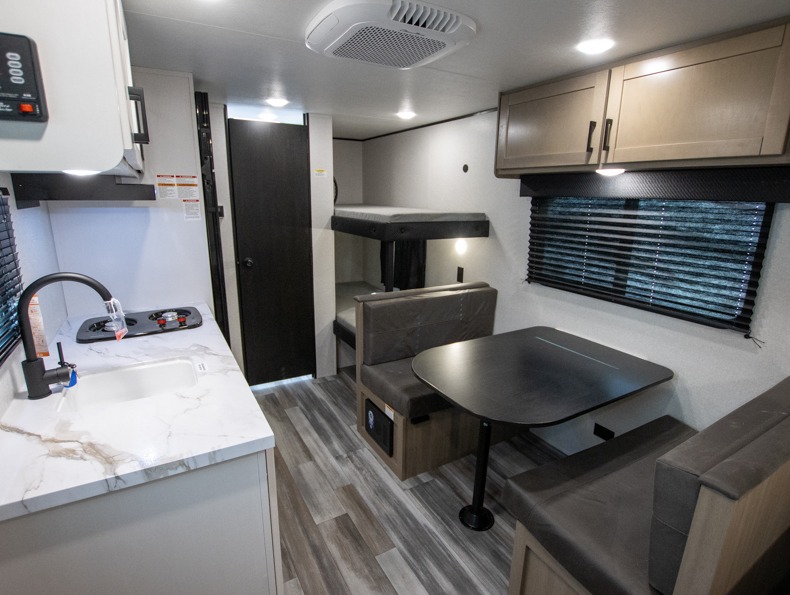 2026 Jayco Jay Flight SLX 175BH, $ 27,811