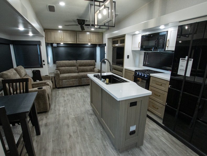 2026 Jayco Eagle 321RSTS, $ 103,890