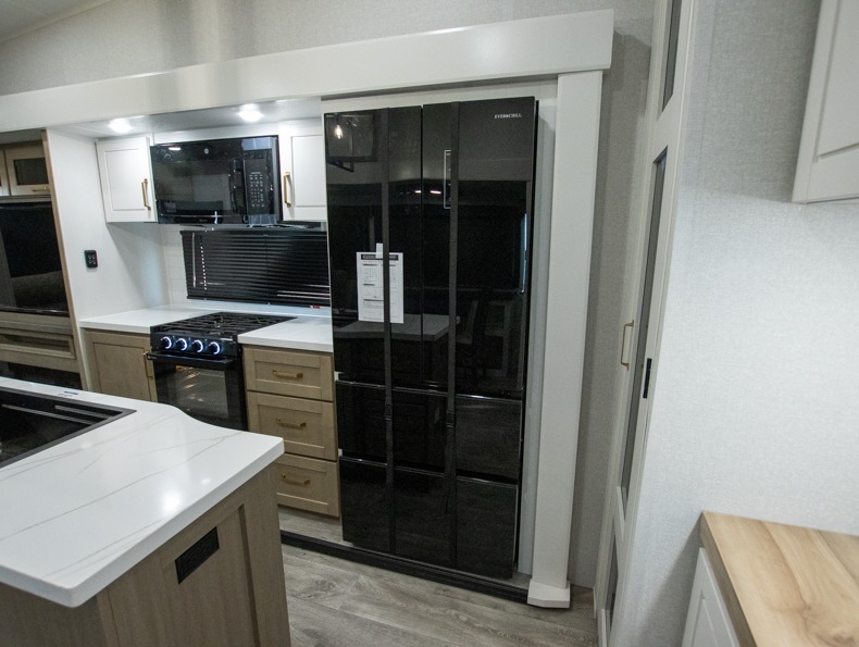 2026 Jayco Eagle 321RSTS, $ 103,890