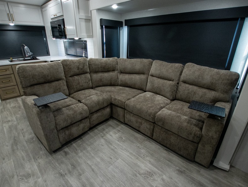 2026 Jayco Eagle 365UKTS, $ 69,990