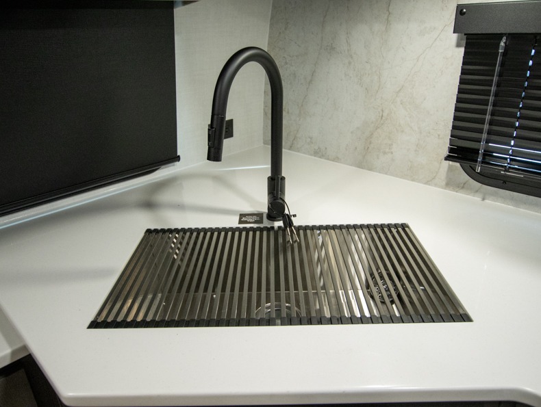 2026 Forest River Rockwood Ultra Lite 2608BS, $ 53,929