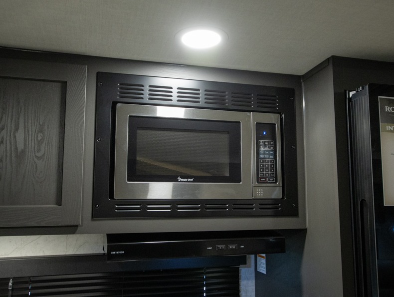 2026 Forest River Rockwood Ultra Lite 2608BS, $ 53,929