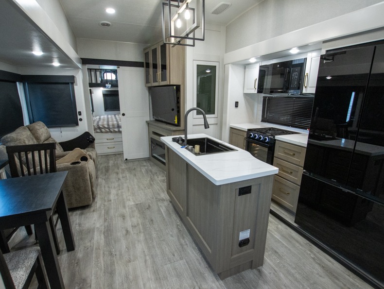 2026 Jayco Eagle 360DBOK, $ 108,204