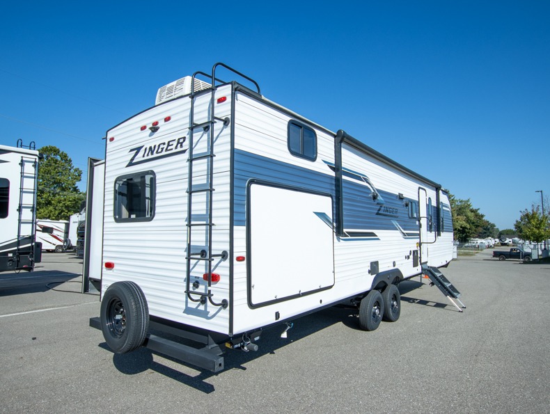 2023 CrossRoads Zinger ZR340BH, $ 35,990