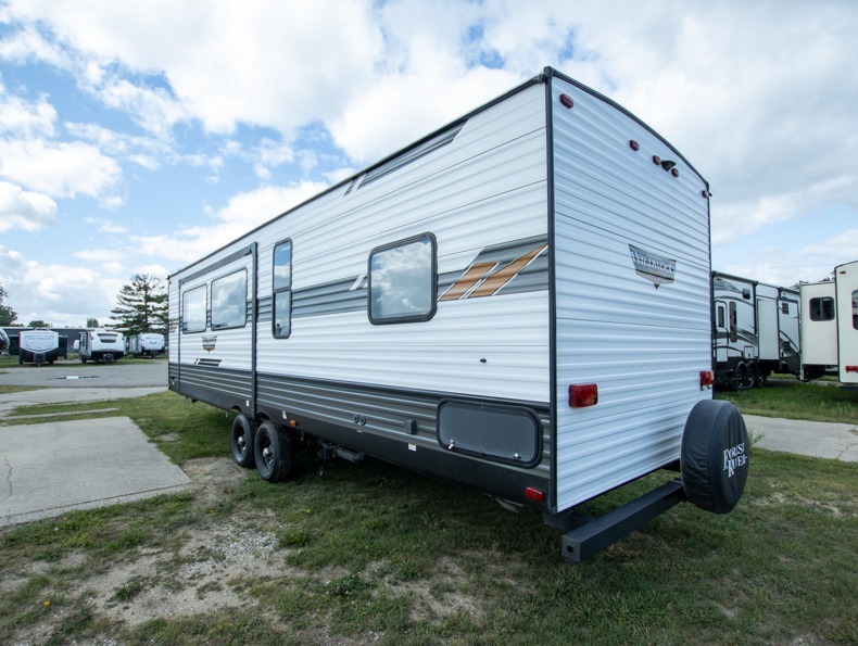 2021 Forest River Wildwood 28FKV, $ 0