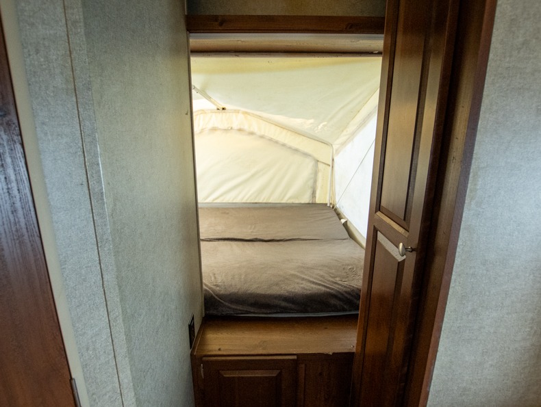 2013 Forest River Rockwood Roo 21SS, $ 0