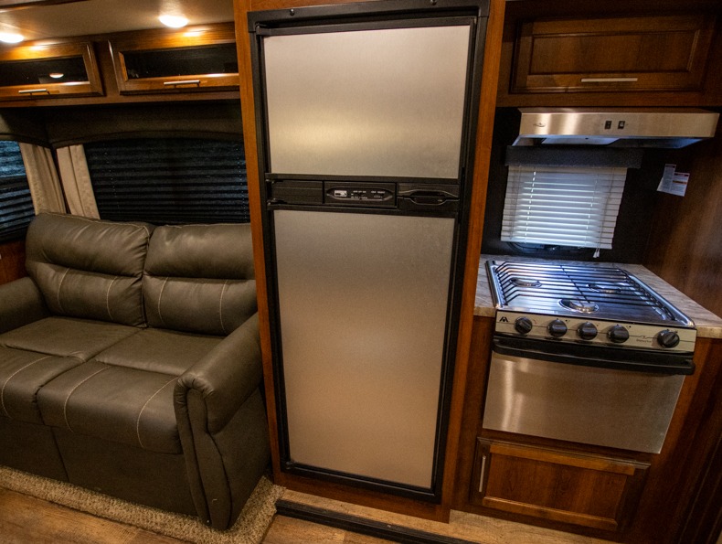 2018 Jayco Eagle HT 27.5RLTS, $ 0