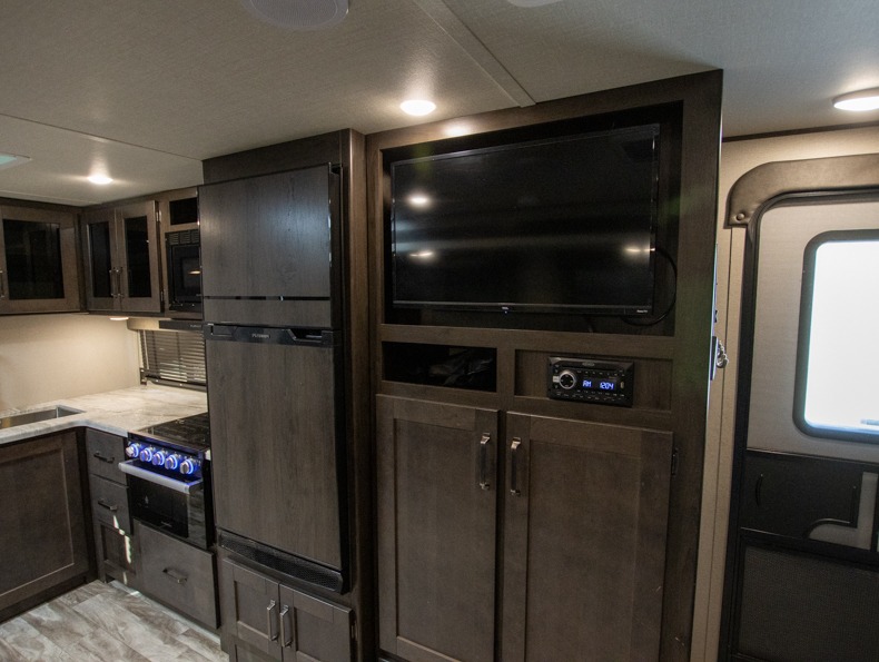 2021 Grand Design Transcend Xplor 321BH, $ 0