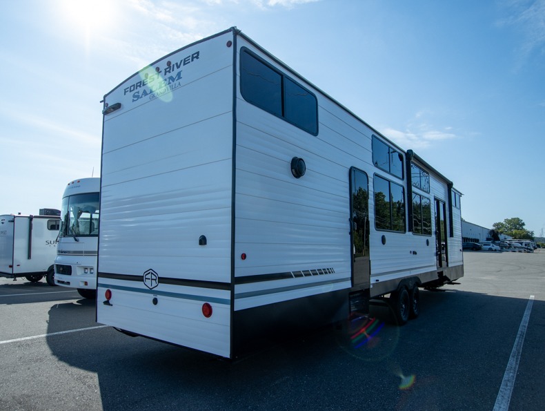 2026 Forest River Salem Villa Series 42ICE, $ 0