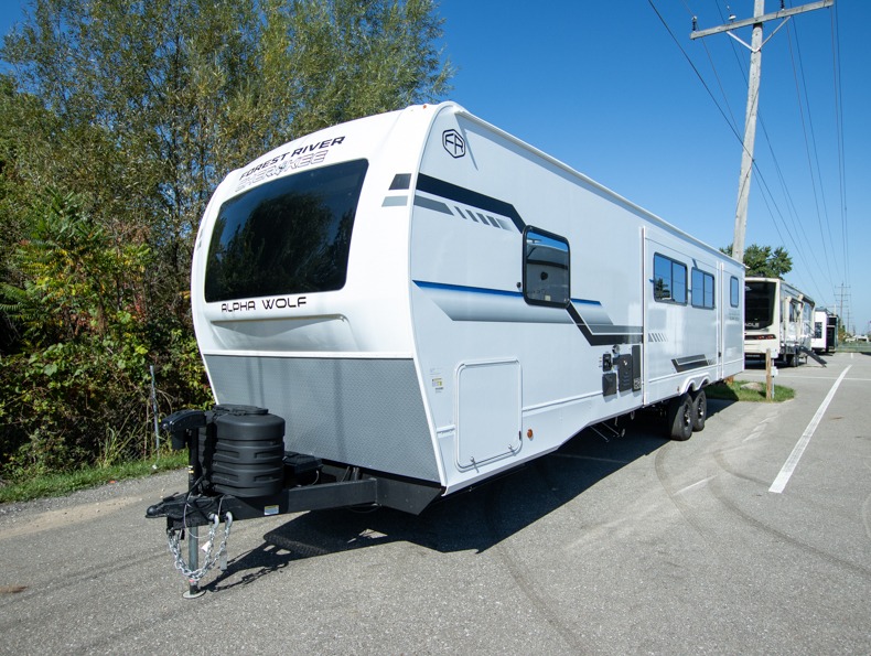 2026 Forest River Cherokee Alpha Wolf 33BH, $ 67,768