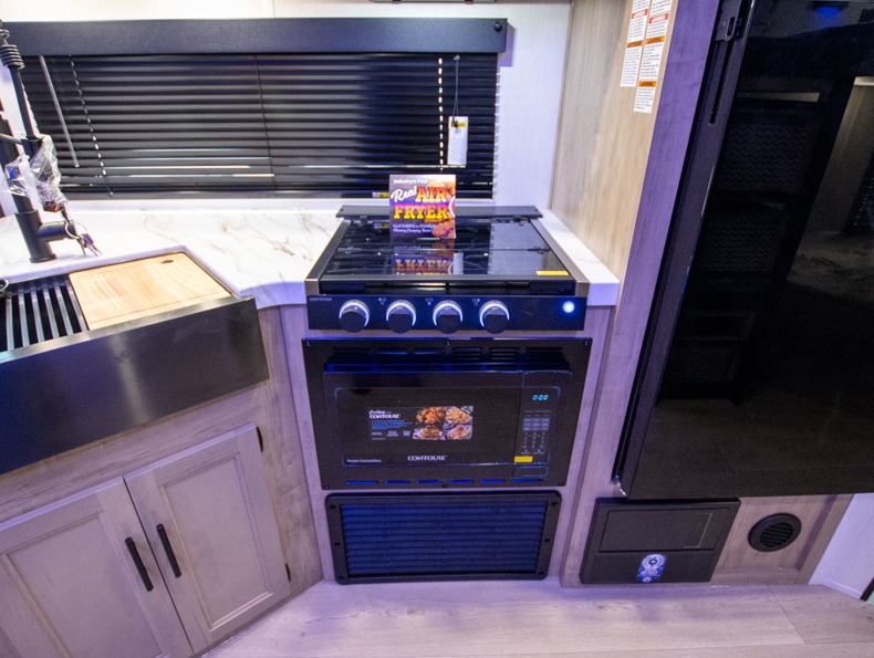 2026 Forest River Cherokee Grey Wolf Travel Traile, $ 47,163