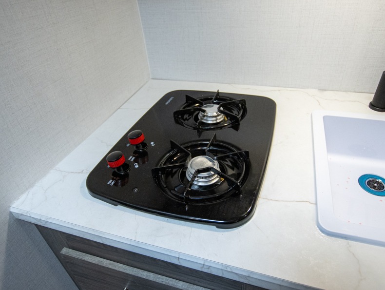 2026 CrossRoads Zinger Lite 12BH, $ 0