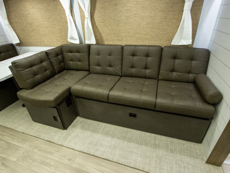 2026 Forest River Salem 31KQBTS, $ 0