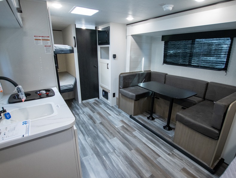 2026 Jayco Jay Flight SLX 178DBS, $ 17,990