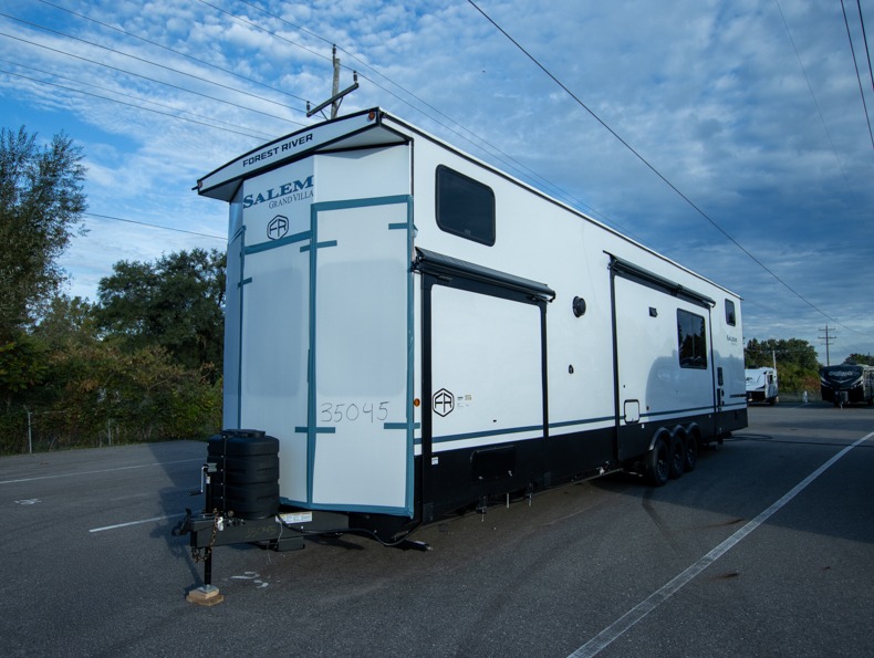 2026 Forest River Salem Grand Villa 42ZEN, $ 0