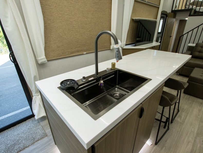 2026 Forest River Salem Grand Villa 42ZEN, $ 0