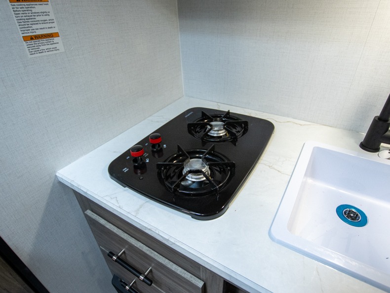 2026 CrossRoads Zinger Lite 12BH, $ 0