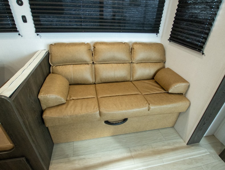 2026 CrossRoads Zinger 390DB, $ 0