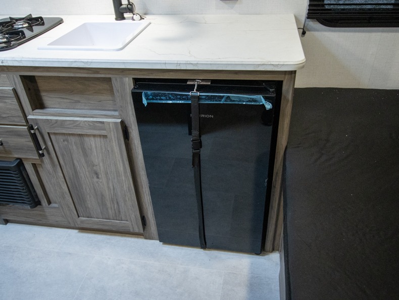 2026 CrossRoads Zinger Lite 12BH, $ 0