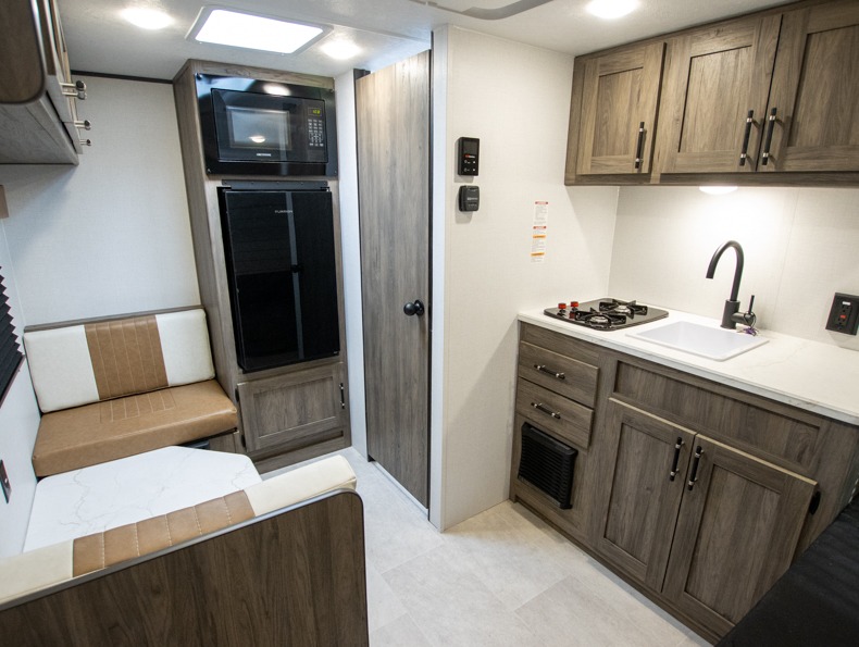 2026 CrossRoads Zinger Lite 12RD, $ 0