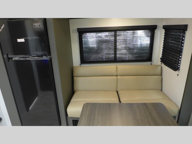 2026 Keystone Bullet Classic Single Axle 18RBC Sin, $ 29,843