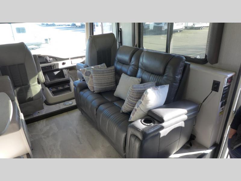 2021 Fleetwood Flair 28A, $ 0