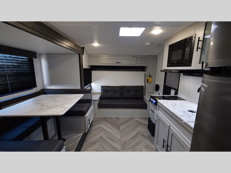 2022 Forest River Salem FSX 178BHSK, $ 0