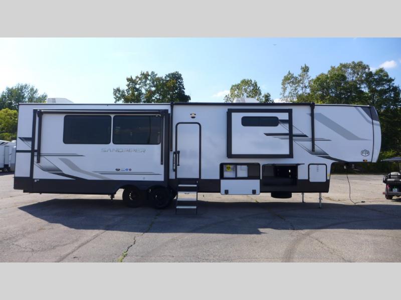 2026 Forest River Sandpiper 3800RK, $ 0