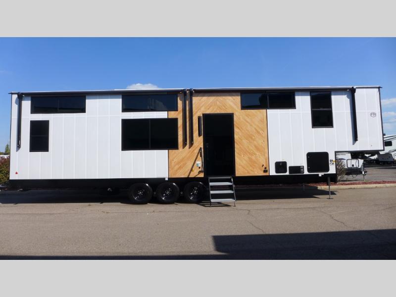 2026 Forest River Cedar Creek Cottage Fifth Wheels, $ 0