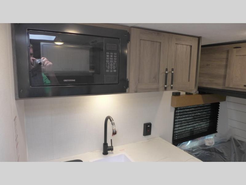 2026 CrossRoads Zinger Lite 12FB, $ 0