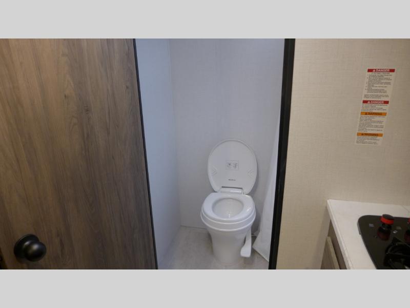 2026 CrossRoads Zinger Lite 12BH, $ 0