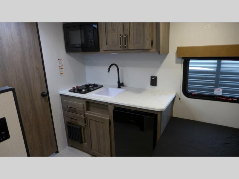 2026 CrossRoads Zinger Lite 12BH, $ 0