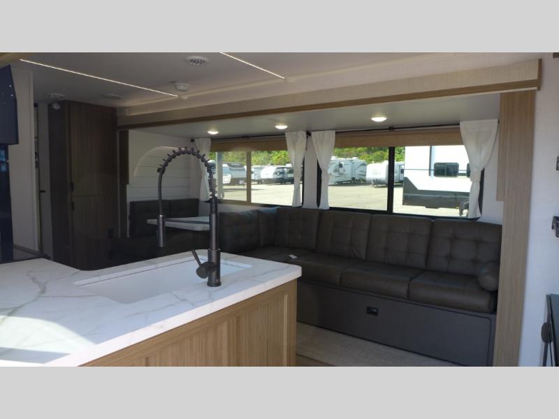 2026 Forest River Salem 33TS, $ 0