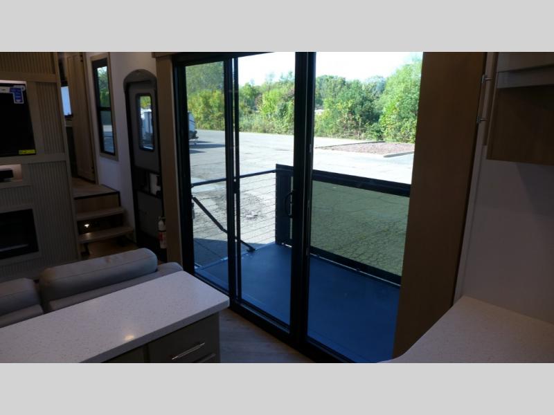 2026 Keystone Raptor 444, $ 0