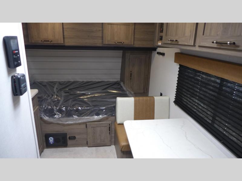 2026 CrossRoads Zinger Lite 12FB, $ 0