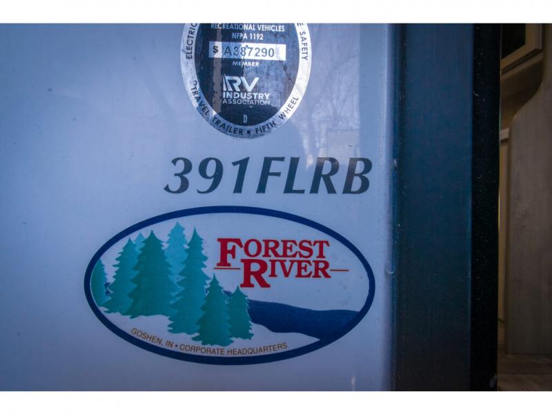 2022 Forest River Sandpiper Luxury 391FLRB, $ 115,337
