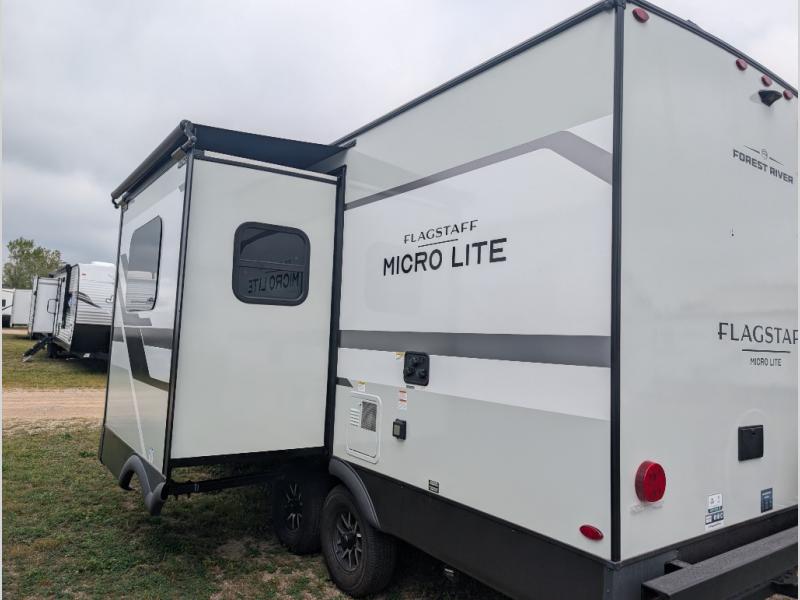 2026 Forest River Flagstaff Micro Lite 22FBS, $ 43,734
