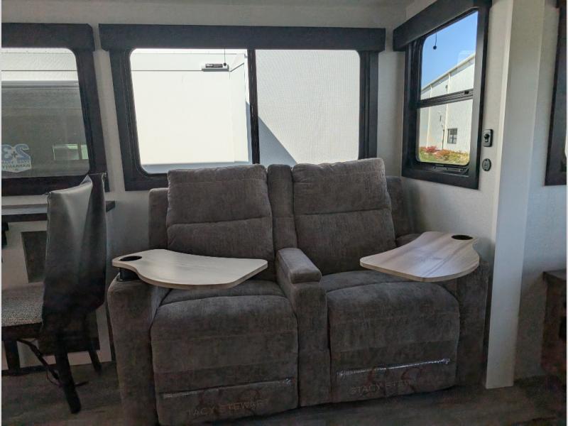 2026 Jayco Eagle 355MBQS, $ 111,455