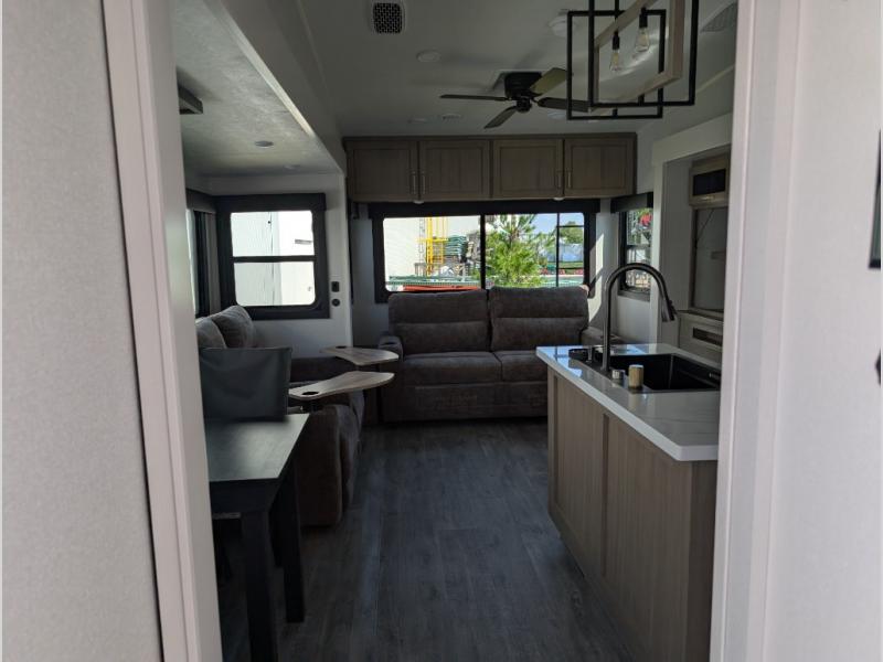 2026 Jayco Eagle 355MBQS, $ 111,455