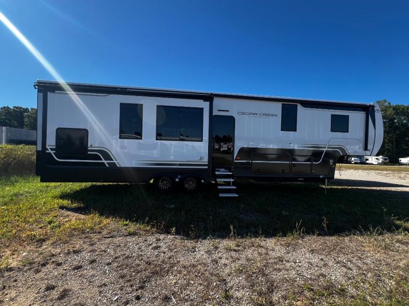 2026 Forest River Cedar Creek Experience 39RKB, $ 0