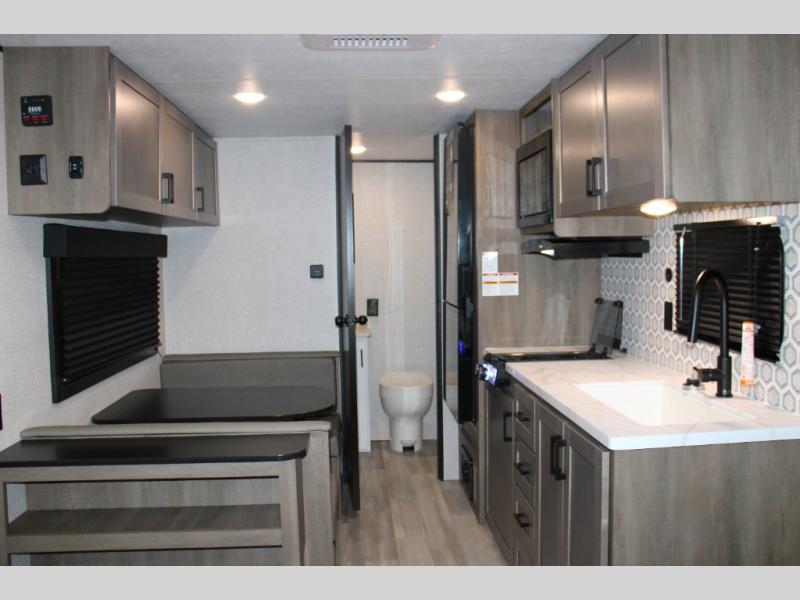 2025 Starcraft Autumn Ridge 182RB, $ 12,990