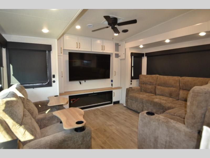 2026 Jayco Eagle 335LSTS, $ 104,530