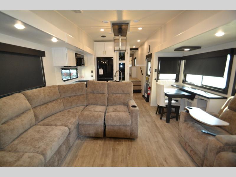 2026 Jayco Eagle 335LSTS, $ 104,530
