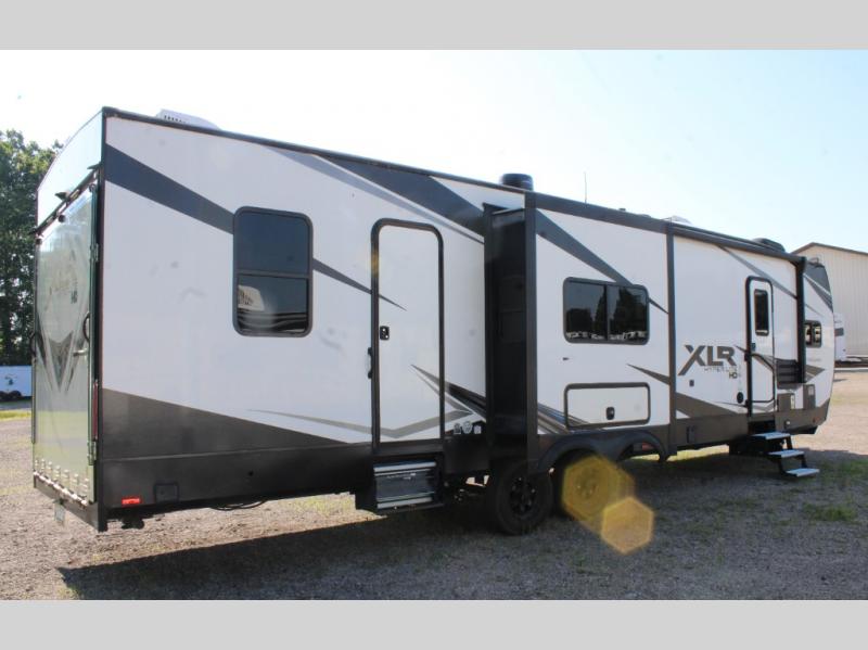 2022 Forest River XLR Hyper Lite 3310, $ 0