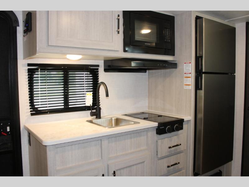 2026 CrossRoads Sunset Trail 17BHS, $ 0